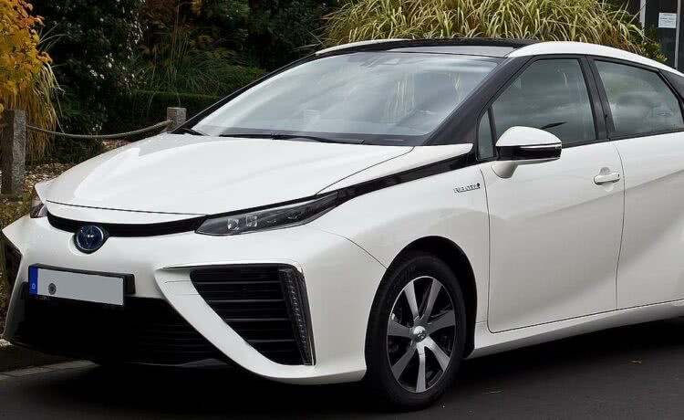 Toyota Mirai: Modelo bate recorde mundial, confira!