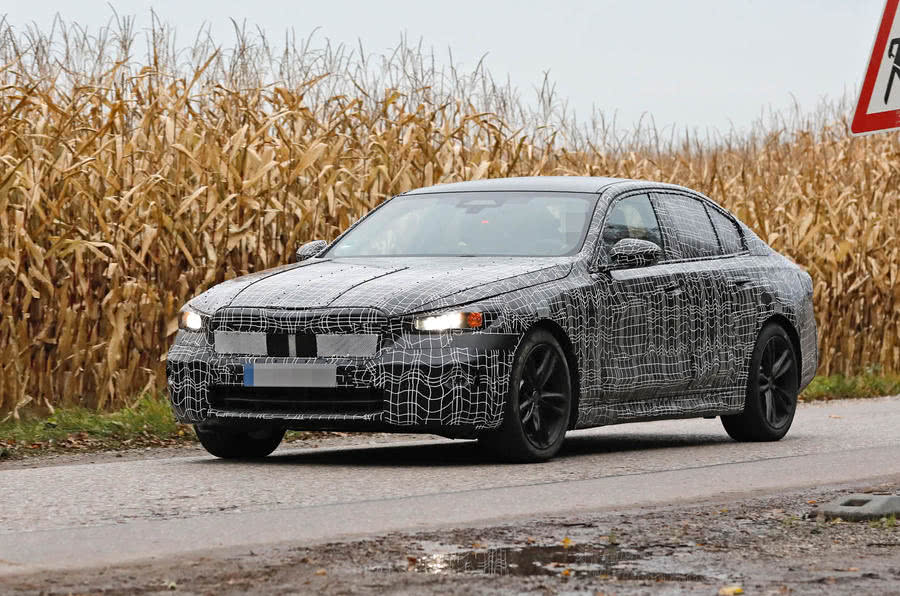 BMW i5: novo integrante da Série 5 com motor elétrico