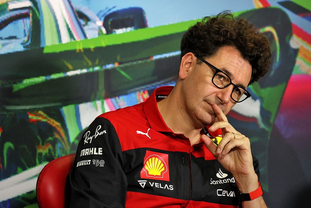 Chefe da Ferrari perde demissão e quatro equipes tem interesse