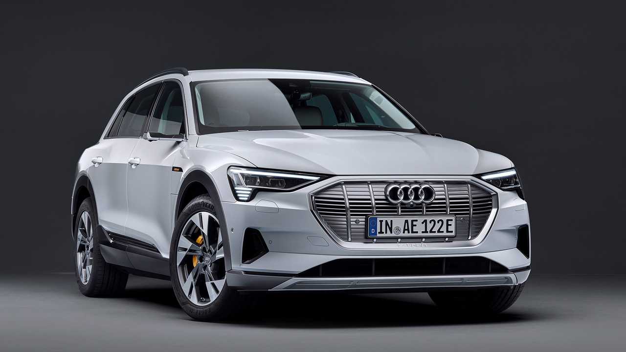 Audi A4 e-tron: Um concorrente de peso pra Tesla e BMW