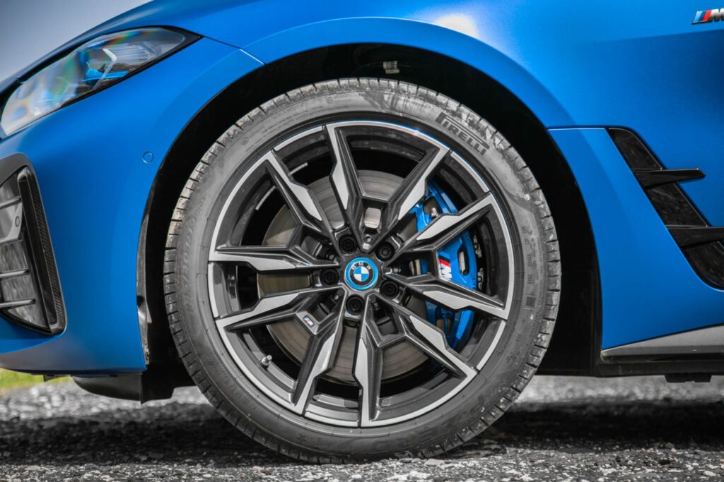 BMW i4 M50