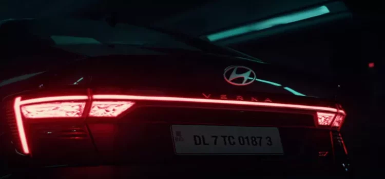 Novo Hyundai Verna da Índia não é um típico sedã