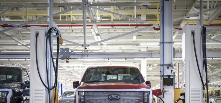 Ford pode perder R$ 15 bilhões em veículos
