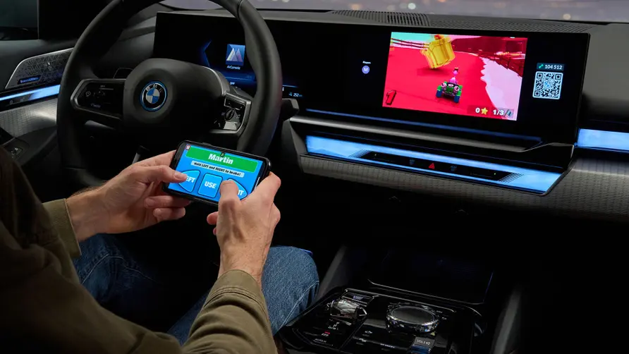 Novo BMW Série 5 possui recursos de jogos multiplayers