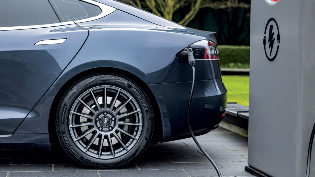 Bridgestone Turanza EV dedicados para Teslas e Mustang Mach-E