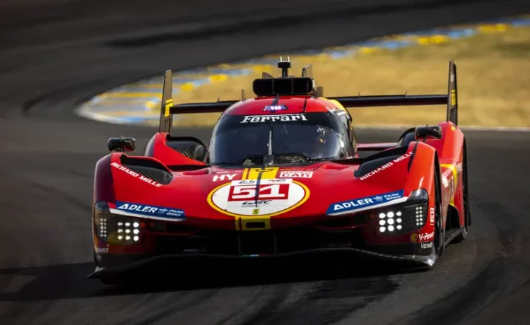 Ferrari vence 24 Horas de Le Mans após duelo épico com Toyota