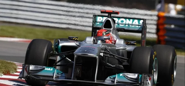 Mick Schumacher vai dirigir o Mercedes W02 de seu pai no Goodwood Festival of Speed 2023