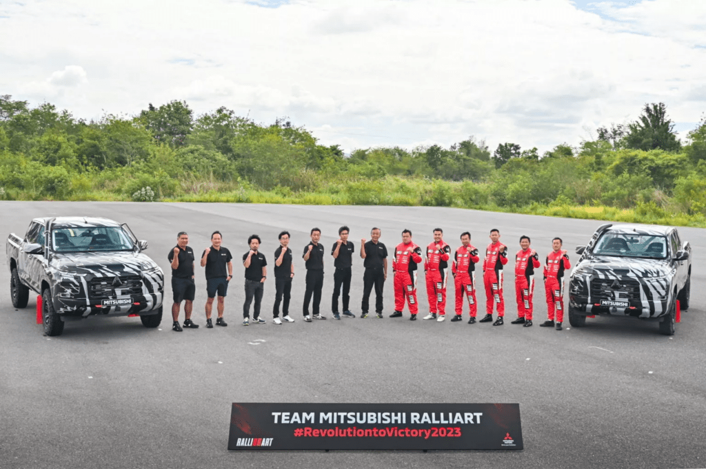 Mitsubishi Ralliart apresenta a picape Triton Cross-Country Rally