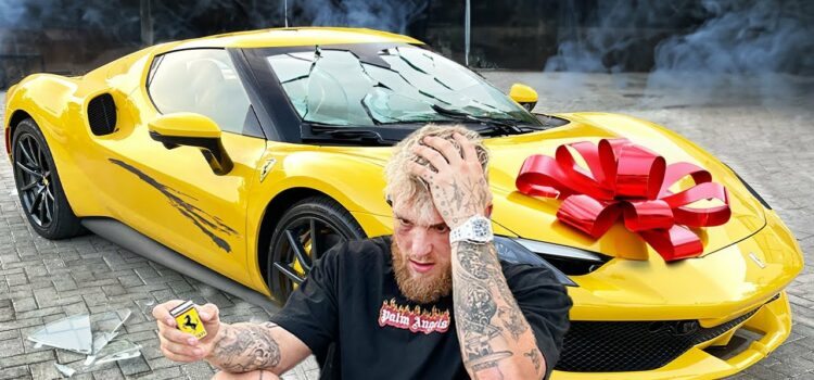 Ferrari do YouTuber Jake Paul tem um colapso