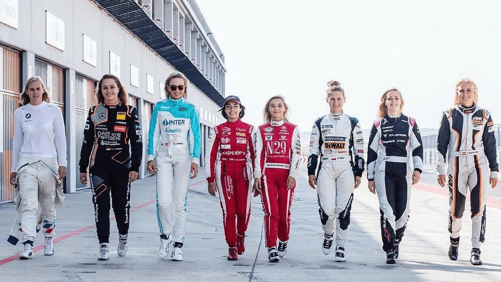 F1:“Não há razão” para as mulheres não poderem competir, diz estudo