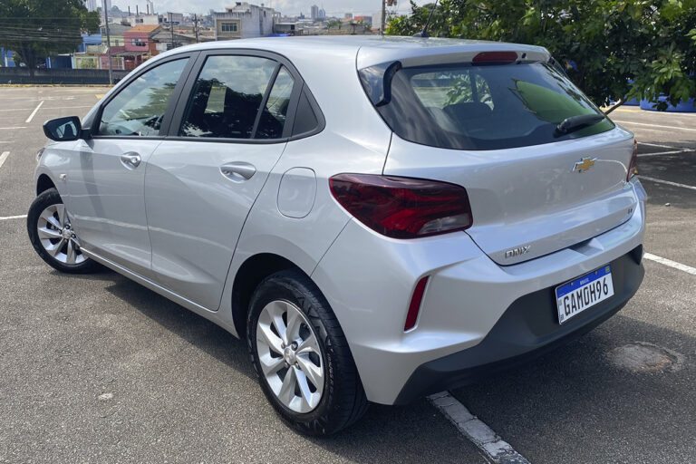 Chevrolet Onix PCD 2024 → Ficha Técnica, Itens De Série E Preços