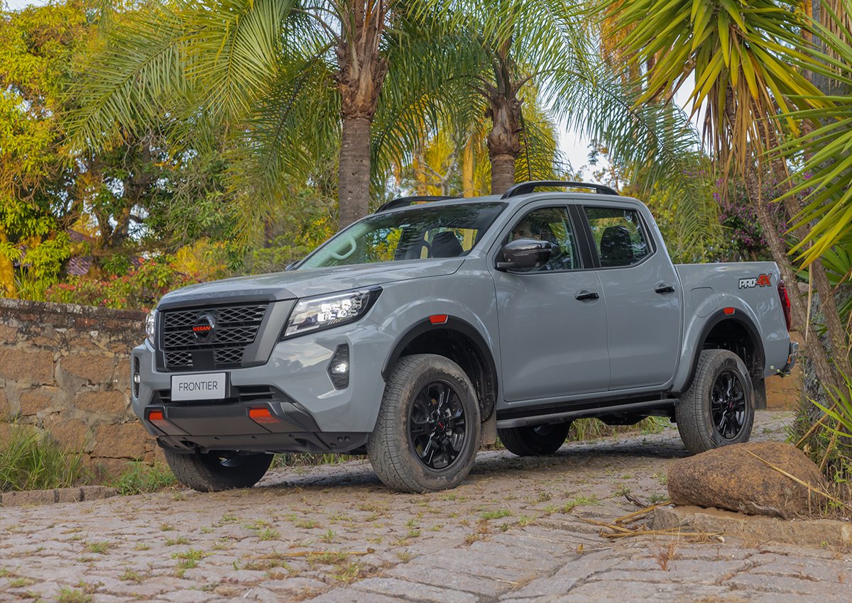 Nissan Frontier 2024 → Ficha técnica, itens de série e preço