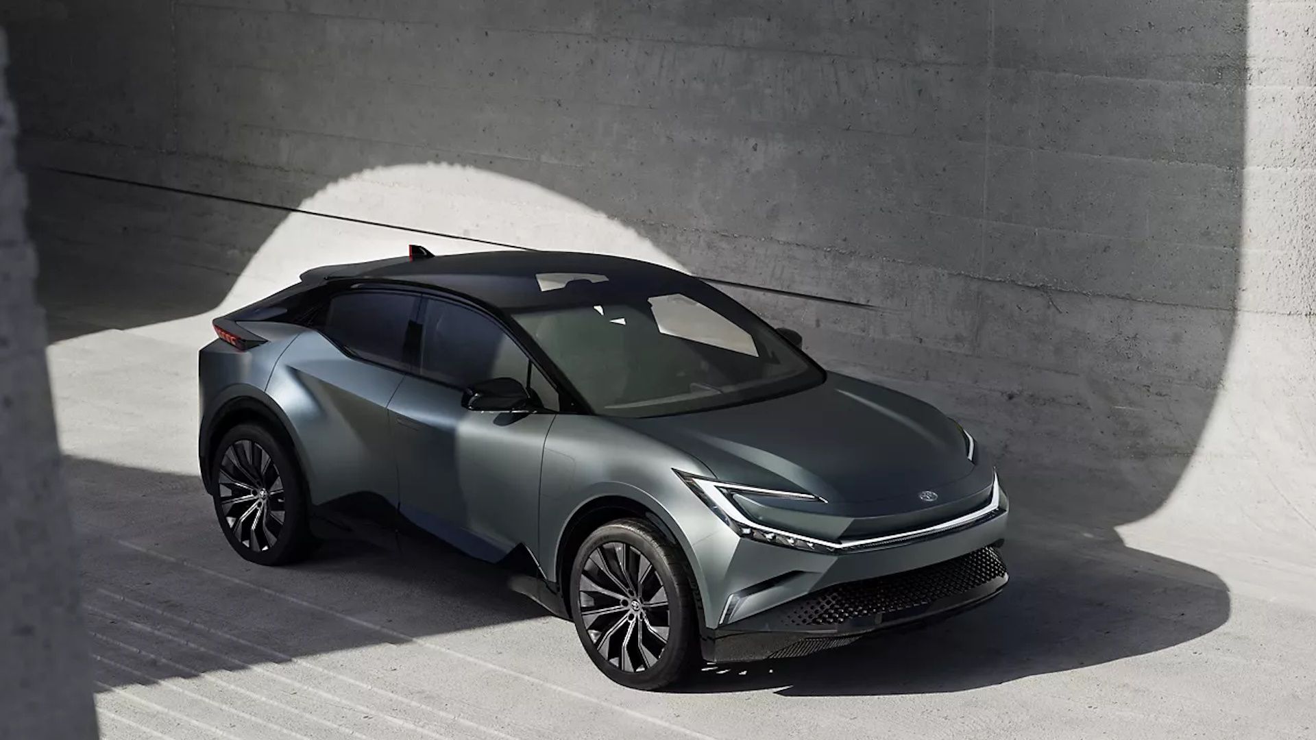 Toyota anuncia bateria com autonomia de 1200 km para 2027